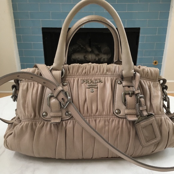 Prada Nappa Gaufre Satchel in Pomice - Picture 2 of 5